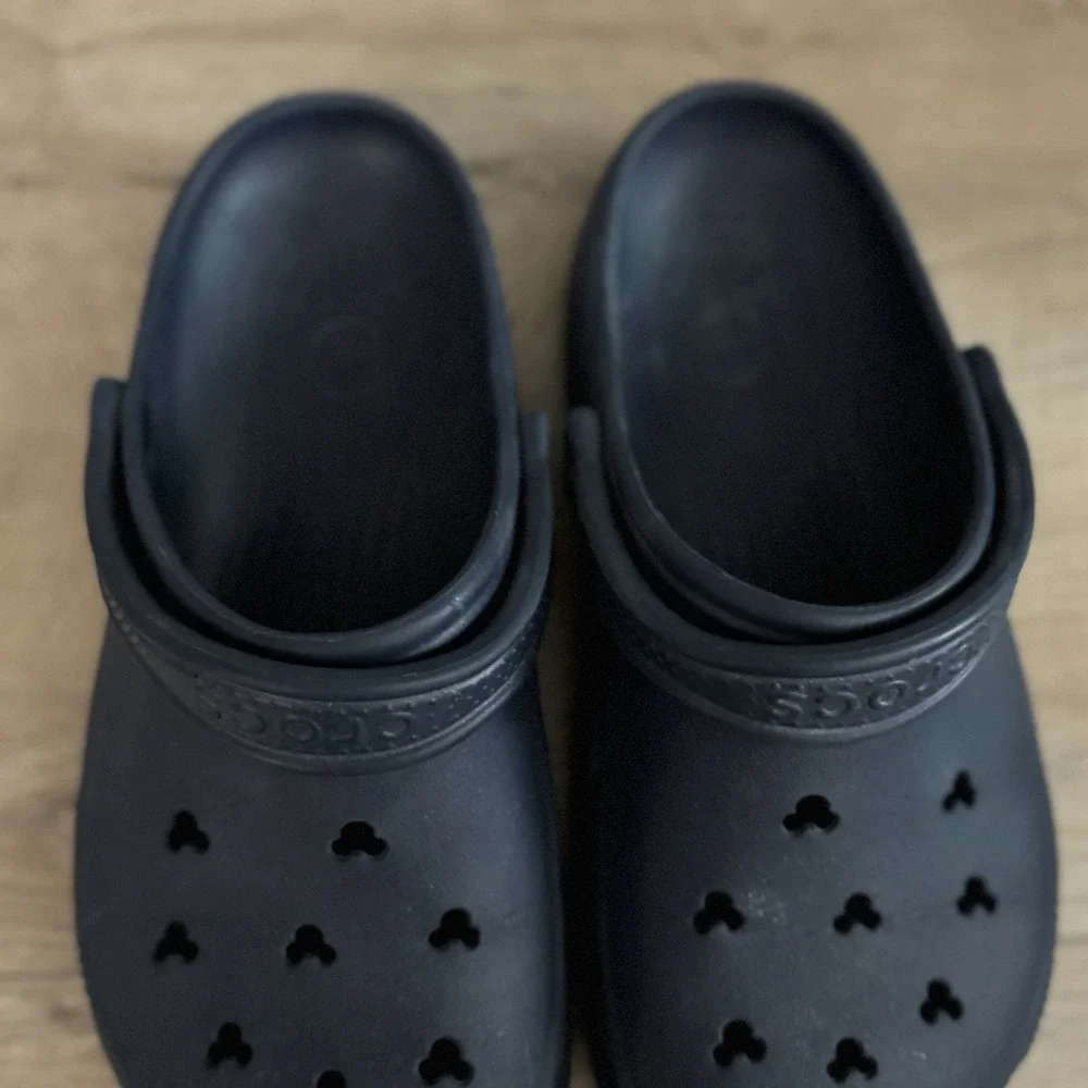 Disney Crocs Mickey Mouse Ears Navy Blue Clogs Comfort Travel 9 Womens‎ 7 Mens